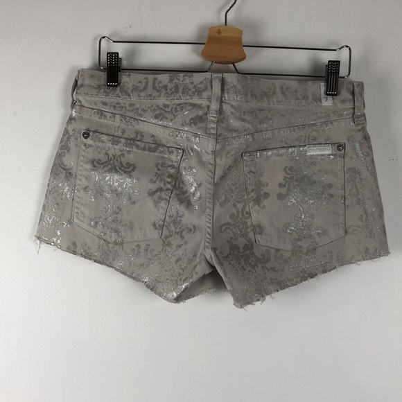 7 For All Mankind gray sliver denim shorts size 29 - Picture 3 of 5